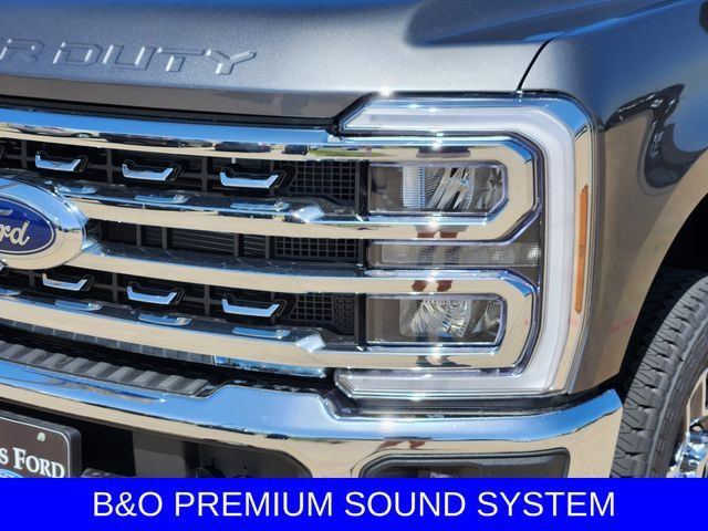 New 2026 Ford F250 Lariat w/ FX4 Off-Road Package AWD/4WD image 8