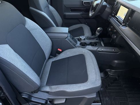 Used 2023 Ford Bronco 2-Door image 19