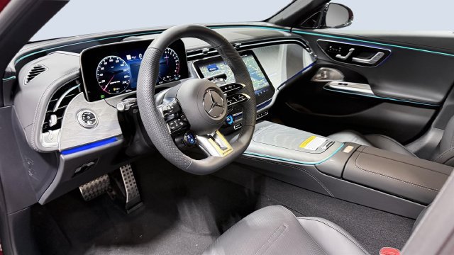 New 2026 Mercedes-Benz E 53 AMG e 4MATIC Sedan image 5