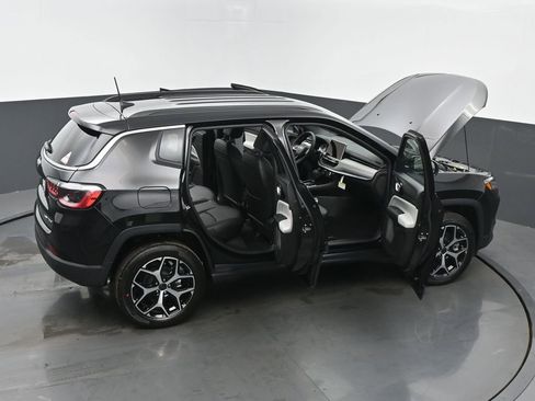 New 2026 Jeep Compass Limited image 65