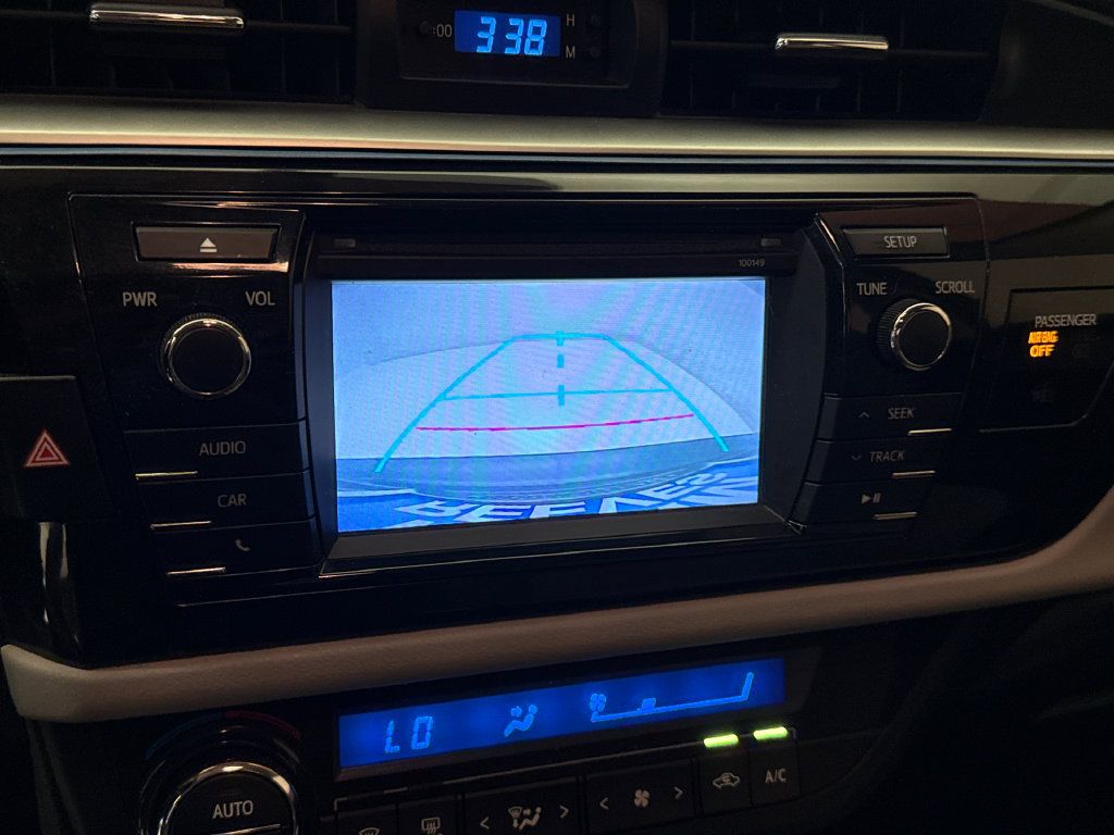 Used 2015 Toyota Corolla LE FWD image 22