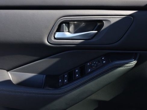 New 2026 Nissan Rogue SV image 24