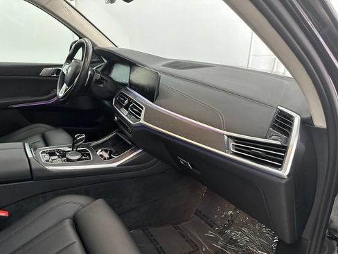 Used 2022 BMW X7 xDrive40i w/ Cold Weather Package AWD/4WD image 29