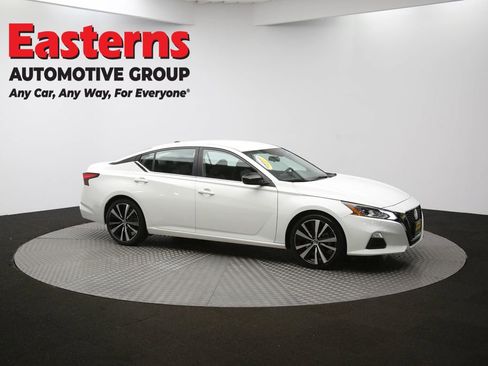 Used 2022 Nissan Altima 2.5 SR FWD image 46