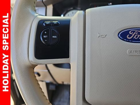 Used 2014 Ford Expedition EL XLT w/ Equipment Group 202A image 18