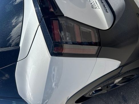 Used 2025 Nissan Kicks SR FWD image 43