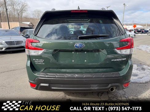 Used 2023 Subaru Forester Limited image 9