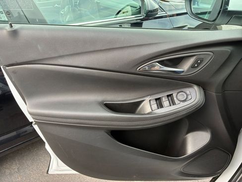 Used 2025 Buick Encore GX Preferred image 20