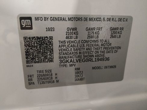 Used 2024 GMC Terrain SLT AWD/4WD image 33