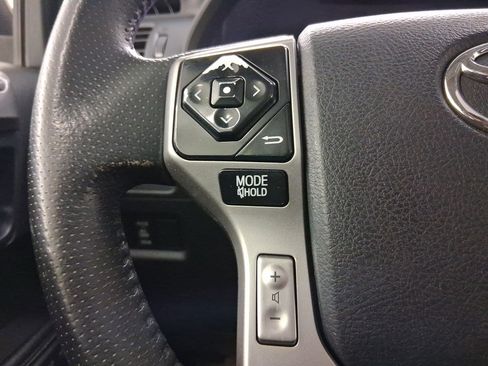 Used 2015 Toyota 4Runner Limited image 14