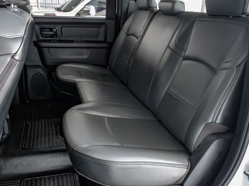 Used 2024 RAM 3500 Tradesman w/ Chrome Appearance Group image 39