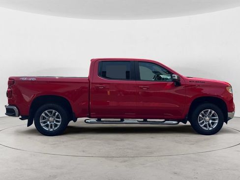 Used 2023 Chevrolet Silverado 1500 LT w/ Protection Package AWD/4WD image 4