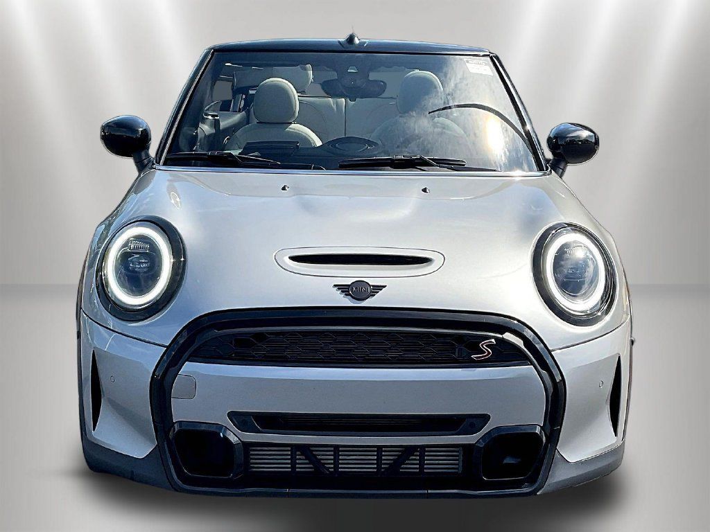 Used 2024 MINI Cooper S FWD image 2