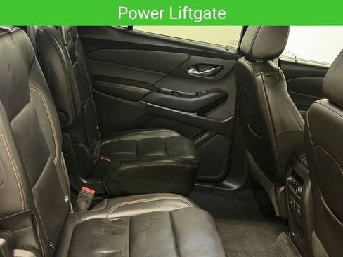 Certified 2020 Chevrolet Traverse LT w/ LT Premium Package image 22