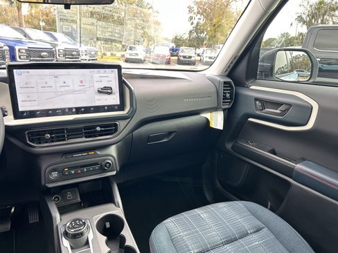 New 2025 Ford Bronco Sport Heritage w/ Convenience Package image 44