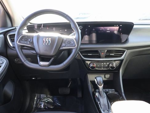 Used 2024 Buick Encore GX Sport Touring image 18