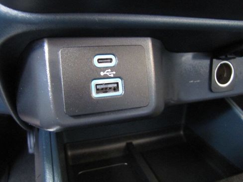 Used 2022 Ford Maverick XL image 45