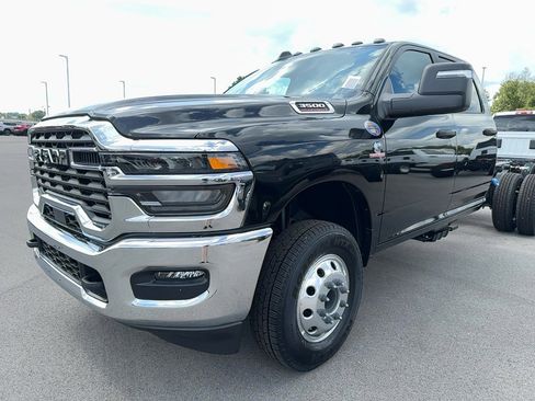 New 2026 RAM 3500 Tradesman w/ Chrome Appearance Group image 1