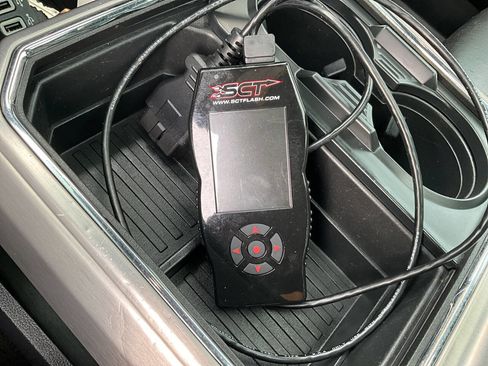 Used 2017 Ford F350 Platinum w/ Platinum Ultimate Package image 42