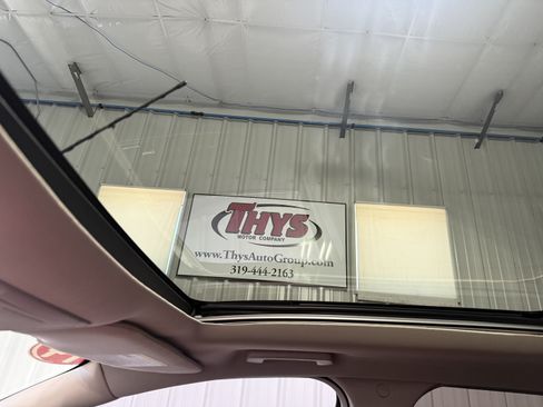 Used 2014 Lincoln MKX AWD w/ Equipment Group 102A image 27