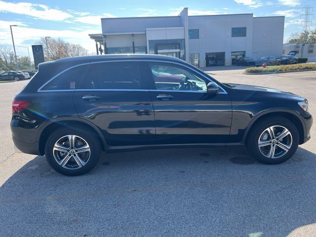 Used 2017 Mercedes-Benz GLC 300 4MATIC image 5