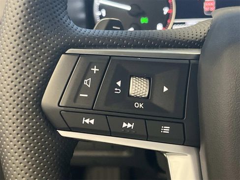 New 2026 Mitsubishi Outlander SE image 28