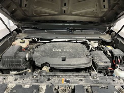 Certified 2019 Chevrolet Colorado W/T w/ Custom Special Edition AWD/4WD image 28