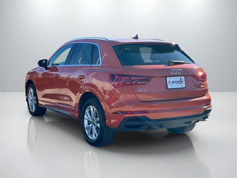 Used 2024 Audi Q3 2.0T Premium image 7
