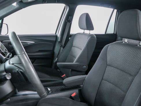 Used 2021 Honda Passport Sport image 23