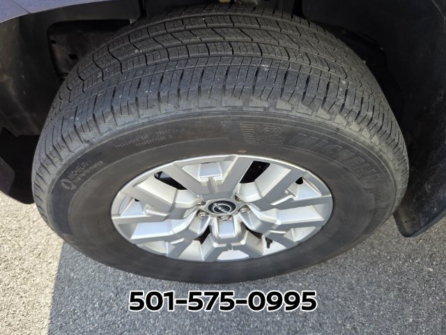 Used 2023 Nissan Frontier SV w/ SV Convenience Package AWD/4WD image 7
