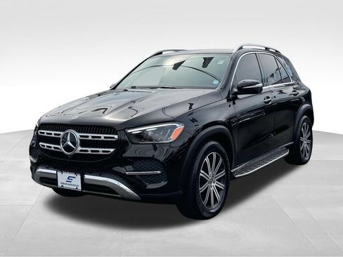 Used 2024 Mercedes-Benz GLE 350 4MATIC image 3