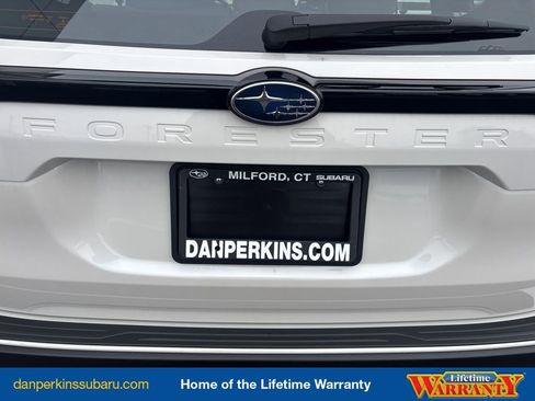 Certified 2025 Subaru Forester image 38