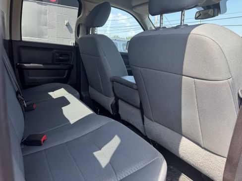 Used 2018 RAM 1500 Express AWD/4WD image 22
