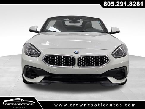 Used 2022 BMW Z4 sDrive30i w/ Driving Assistance Package RWD image 3