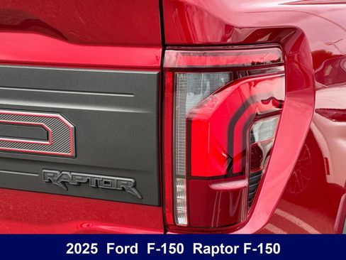 Used 2025 Ford F150 Raptor AWD/4WD image 43