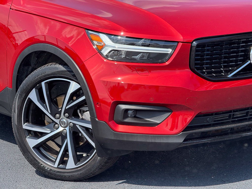 Used 2021 Volvo XC40 T5 R-Design w/ Advanced Package AWD/4WD image 13