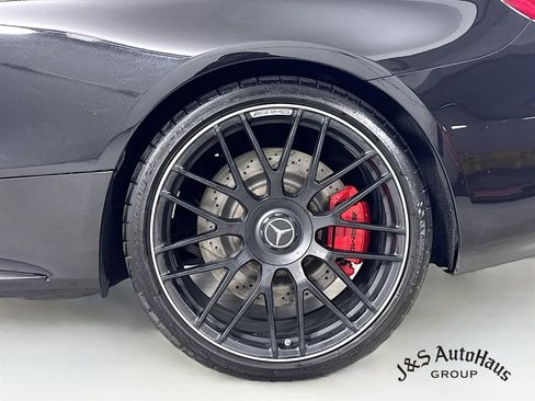 Used 2018 Mercedes-Benz C 63 AMG S w/ Multimedia Package image 39