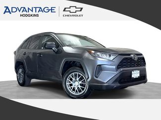 Used 2021 Toyota RAV4 LE AWD/4WD video 1