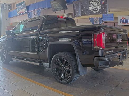 Used 2017 GMC Sierra 1500 Denali w/ Denali Ultimate Package AWD/4WD image 2