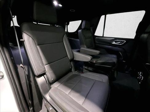 Used 2023 Chevrolet Tahoe LT w/ Luxury Package RWD image 29