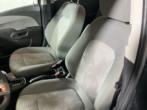 Used 2017 Chevrolet Sonic LS image 14