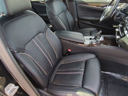 Used 2020 BMW 540i xDrive 540i xDrive image 21