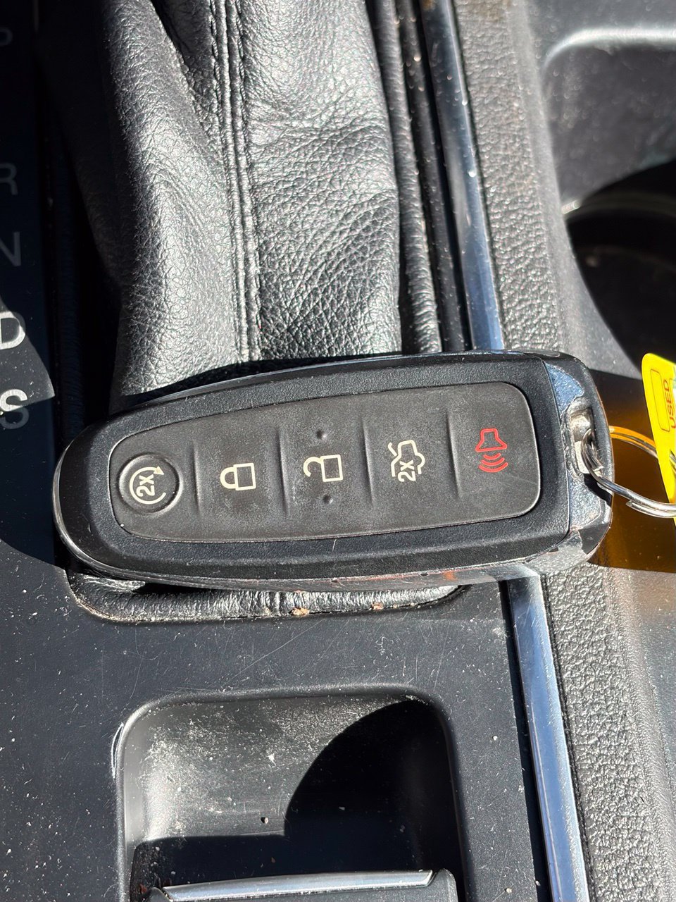 Used 2019 Ford Escape Titanium w/ U0J03 - Titanium Tow Package FWD image 14