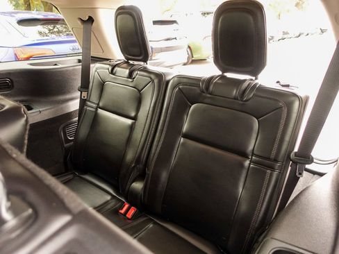 Used 2020 Lincoln Aviator Reserve w/ Equipment Group 201A image 25