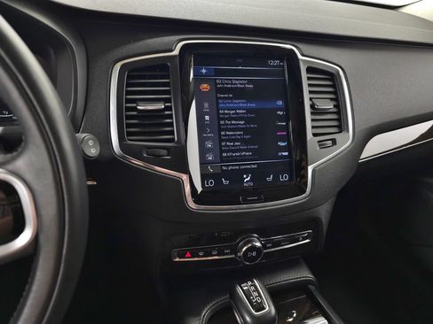 Used 2019 Volvo XC90 T5 Momentum w/ Multimedia Package AWD/4WD image 25