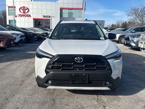 New 2026 Toyota Corolla Cross XLE image 2