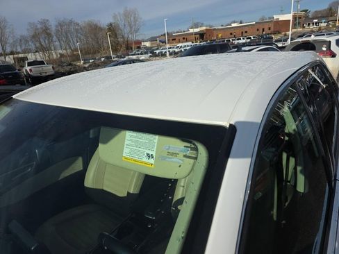 Used 2022 Ford Edge SEL image 10