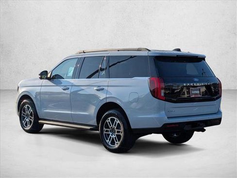 New 2026 Ford Expedition Active RWD image 8