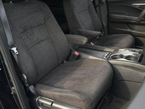 Used 2022 Honda Pilot Sport image 20