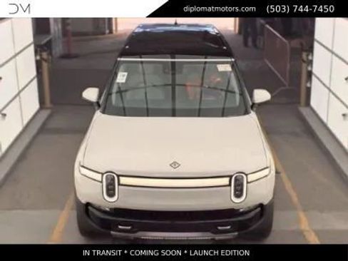 Used 2023 Rivian R1S Launch Edition AWD/4WD image 2